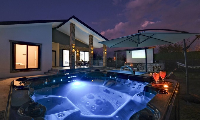 Ortaca Villa | Villla Monaco by Tatil Premium