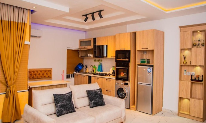 Abuja Apartment | VINEWOOD SUITE+GYM, RHODABODE APT, NILE