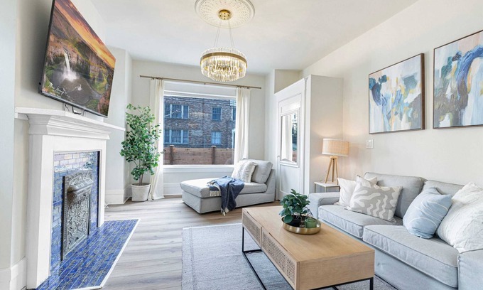 Broadway House | Vintage Meets Modern! Spacious Capitol Hill Single Family home with 97 walk scor