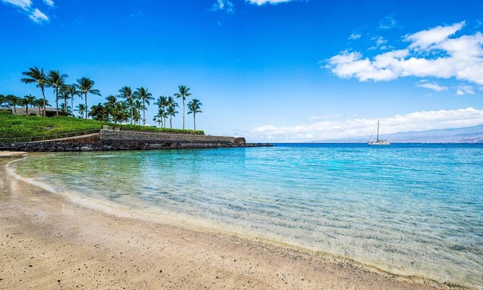 Kamuela Condo | 🏖️VIP Beach Pass Included | Tropical Views | Quiet Complex | vrKCV🏖️