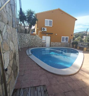 Segur de Calafell Apartment | VIP Poolsuite Calafell