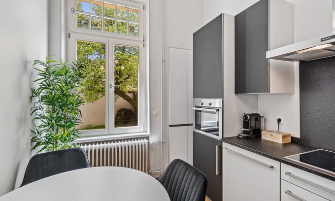 Limpertsberg Apartment | VIP Suite Apartment - 5 min walk center