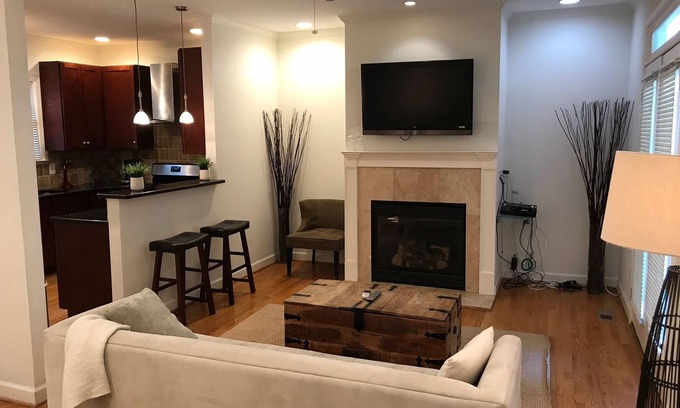 Virginia Highland House | Virginia Highlands Best Kept Secret