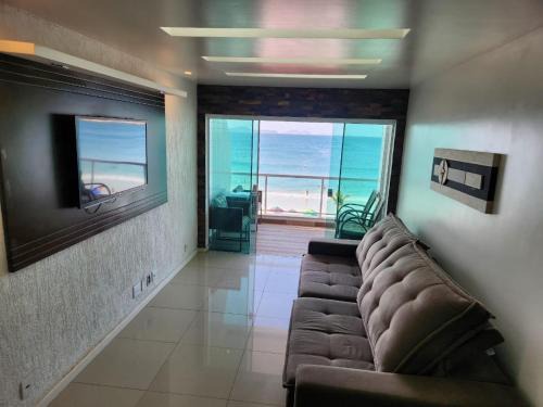 Prainha Apartment | Vista Maravilhosa, 3 Quartos, Lazer com Piscina, Churrasqueira e 2 Vagas