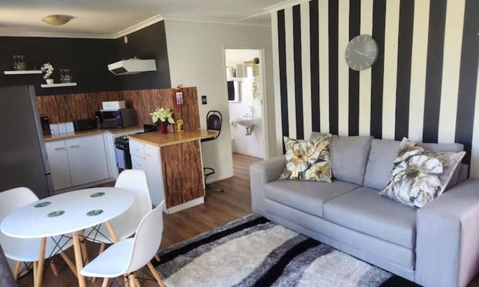 Langebaan Apartment | Vista Piscina - center of Langebaan walking distance to beach