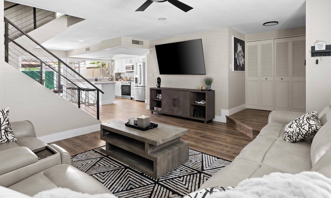 Scottsdale House | Vista Views: NEW Luxury Condo in Oldtown Scottsdale
