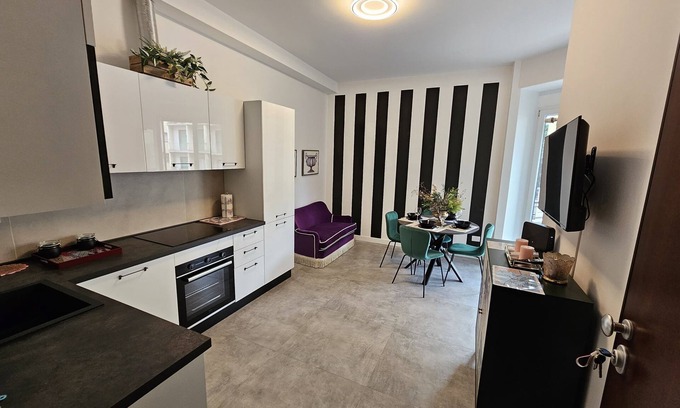 Careggi Rifredi Apartment | Vivaldi Suite