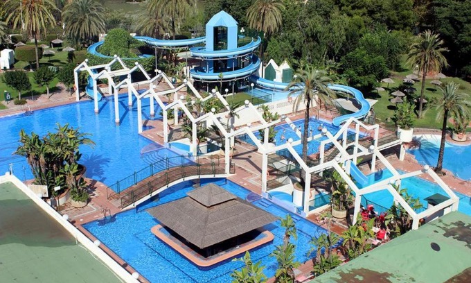 Benalmadena Costa Apartment | "VIVE BENAL BEACH" estudio gran terraza y parque acuático 1319