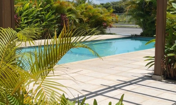 Arouca Condo | Vive Luxe Condo , Pool & 24/7 Security near Airport