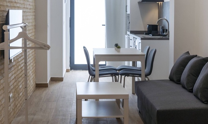 Montolivet Apartment | VLC HOST - Fray Pedro A