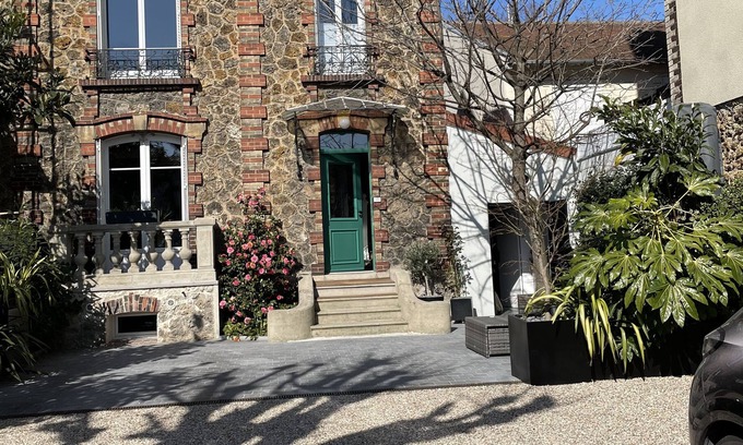 Colombes House | Vrbo Property