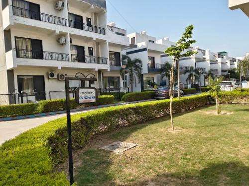 Vrindavan Bed & Breakfast | Vrindavan Stays