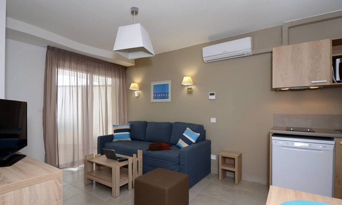Le Barcares Condo | Vue sur la Mer + Location en bord de Plage