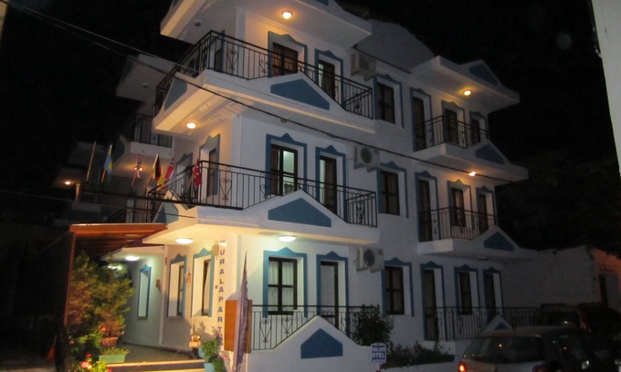 Cesme Apartment | Vural Apart Hotel