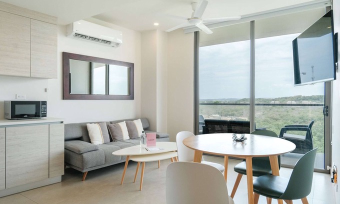 Cartagena District Apartment | w* | Amazing 2BR w/Balcony in Manzanillo Beach