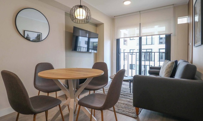 Barranco Apartment | w* | Exceptional 1BR w/Balcony in Barranco
