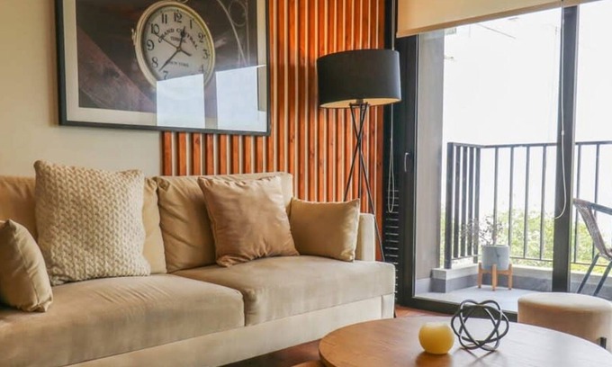 Armendariz Apartment | w Fascinating 1BR With Balcony in Miraflores