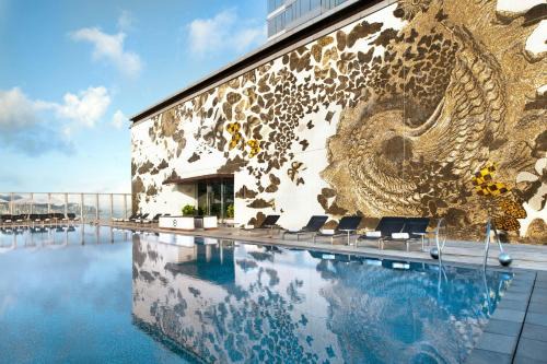 West Kowloon Hotel | W Hong Kong
