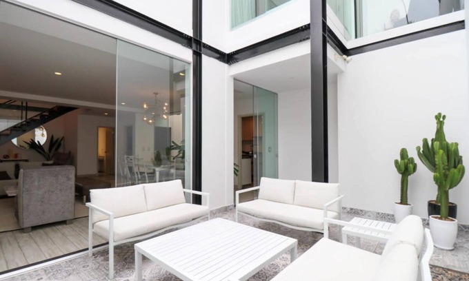 Barranco Villa | w Stunning House in the Heart of Barranco