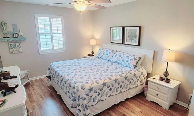 Saint Simons Island Condo | W13 Great downstairs unit on lake clean cozy and well maintained