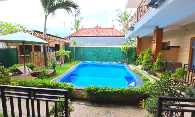 Jungut Batu House | Wahyuga Sari Guest House