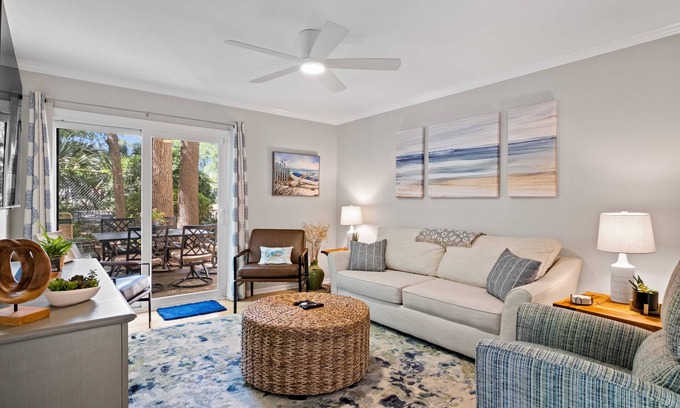 Folly Field House | Walk to Beach King Bed Dog-friendly Pool Grill Updated