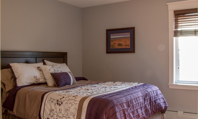 Queens Square Condo | Walk to Fine Restaurants & Confederation Centre of The Arts
