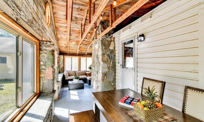 Prudenville Cottage | Walk to Houghton Lake: Cabin w/Fire Pit!