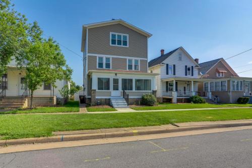 Sandusky House | Walk to Lake Erie Spacious Home in Sandusky!