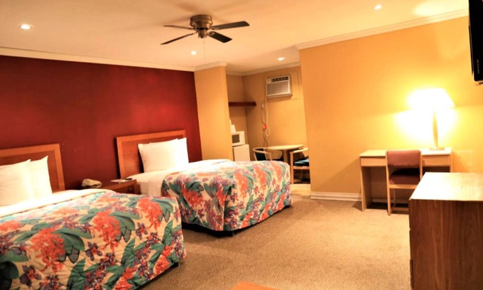 Beeville House | Walking Distance to Coastal Bend College! Free Parking & Pet Friendly