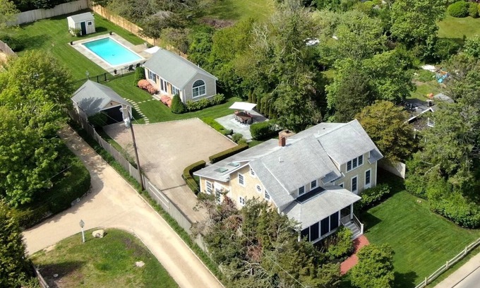 Katama House | Walking distance to downtown Edgartown w Heated Pool and Guest House!