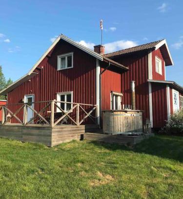 Sunne Municipality Villa | Warm beheiztes gemütliches Haus in der Natur