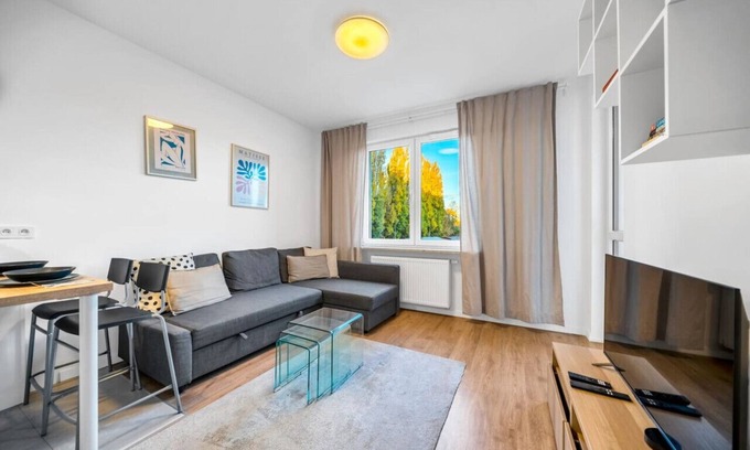 Warsaw Apartment | Warsaw Airport Apt - Balcony, Parking - by Rentujemy