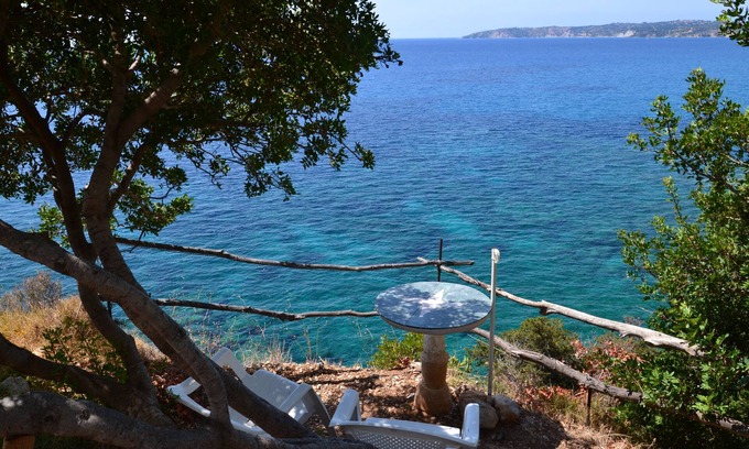 Lourdata Apartment | Water Side studios with swimming pool near Lourdas beach in charming Kefalonia