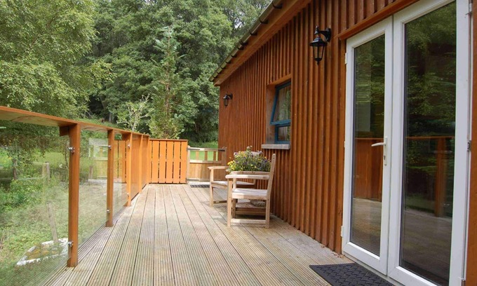Killin Cabin | Waterfall Lodge - a secluded tranquil retreat