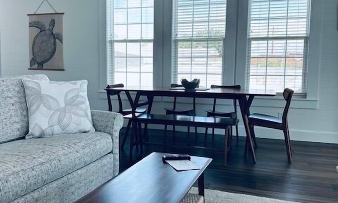 Historic Downtown Apalachicola Apartment | Waterfront apartment with lovely views in walkable location