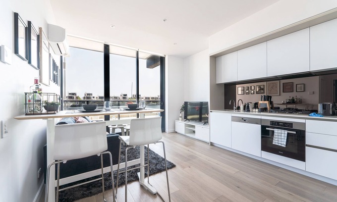 Docklands Apartment | Waterfront apt on Melbourne Collins Street#3