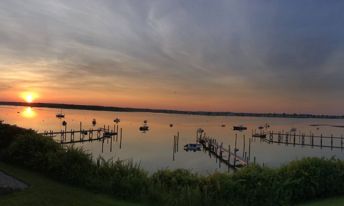 South Kingstown House | Waterfront beach house on Point Judith Pond.