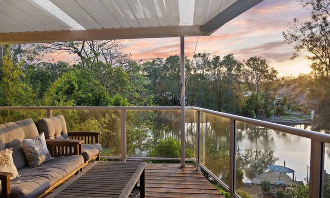 Wollongong Cottage | Waterfront Cottage Haven near Shellharbour Beach