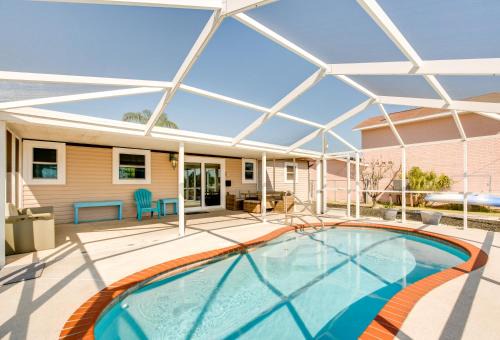 Spring Hill House | Waterfront Hernando Beach Home Private Dock!