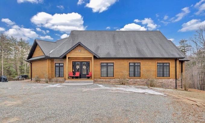 High Point House | Waterfront Log Home, Fire Pit & Table, Swim Spa, & Game Room