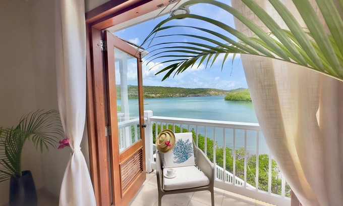 Saint Phillip Parish Villa | Waterfront Nonsuch Bay Villa, 3 en-suite Bedrooms, Pool