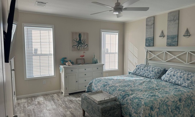 Saint James City House | Waterfront Paradise - 2BR/2BA Home with Gulf Access in Pine Island, FL