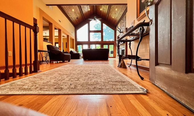 Troutman House | WaterFront & Spacious~2ac~4br/4bt~Dock~Porches-Firepit~Quiet Cove~Pet Friendly!