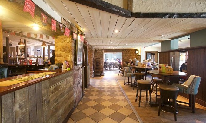 Cullompton Hotel | Waterloo Cross by Marston's Inns
