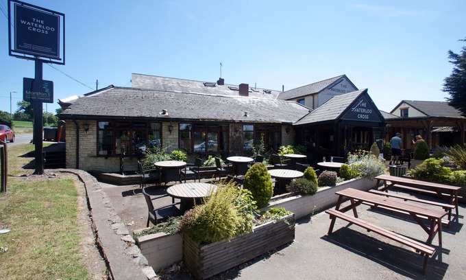 Cullompton Hotel | Waterloo Cross, Devon by Marston's Inns