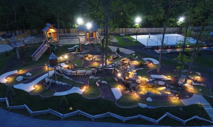 Indian Point House | WaterMill Cove Resort Lakefront Lodge 8Bed 8BA FREE Amenities 2 miles to SDC