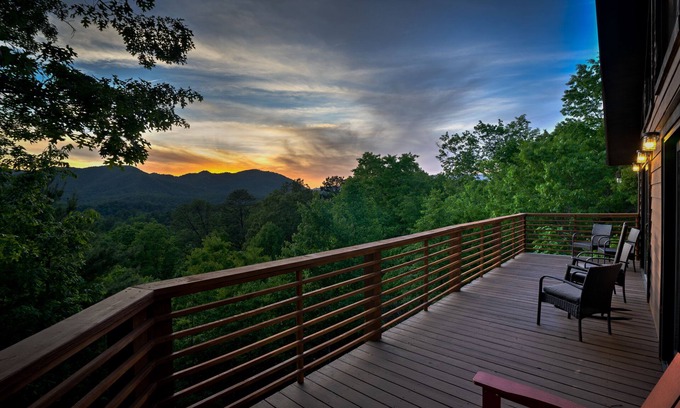 Bryson City Cabin | Watershed 9 - Rustic Luxury Cabin with Long Range Views