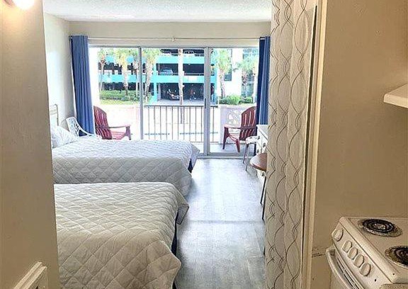 Myrtle Beach Apartment | Wave Rider Resort across from OCEAN FRONT