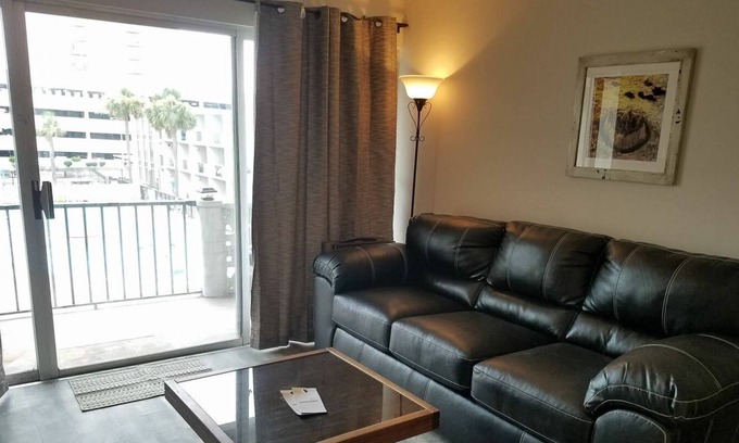 Myrtle Beach Condo | Wave Rider Resort - 1 bedroom - Unit 354